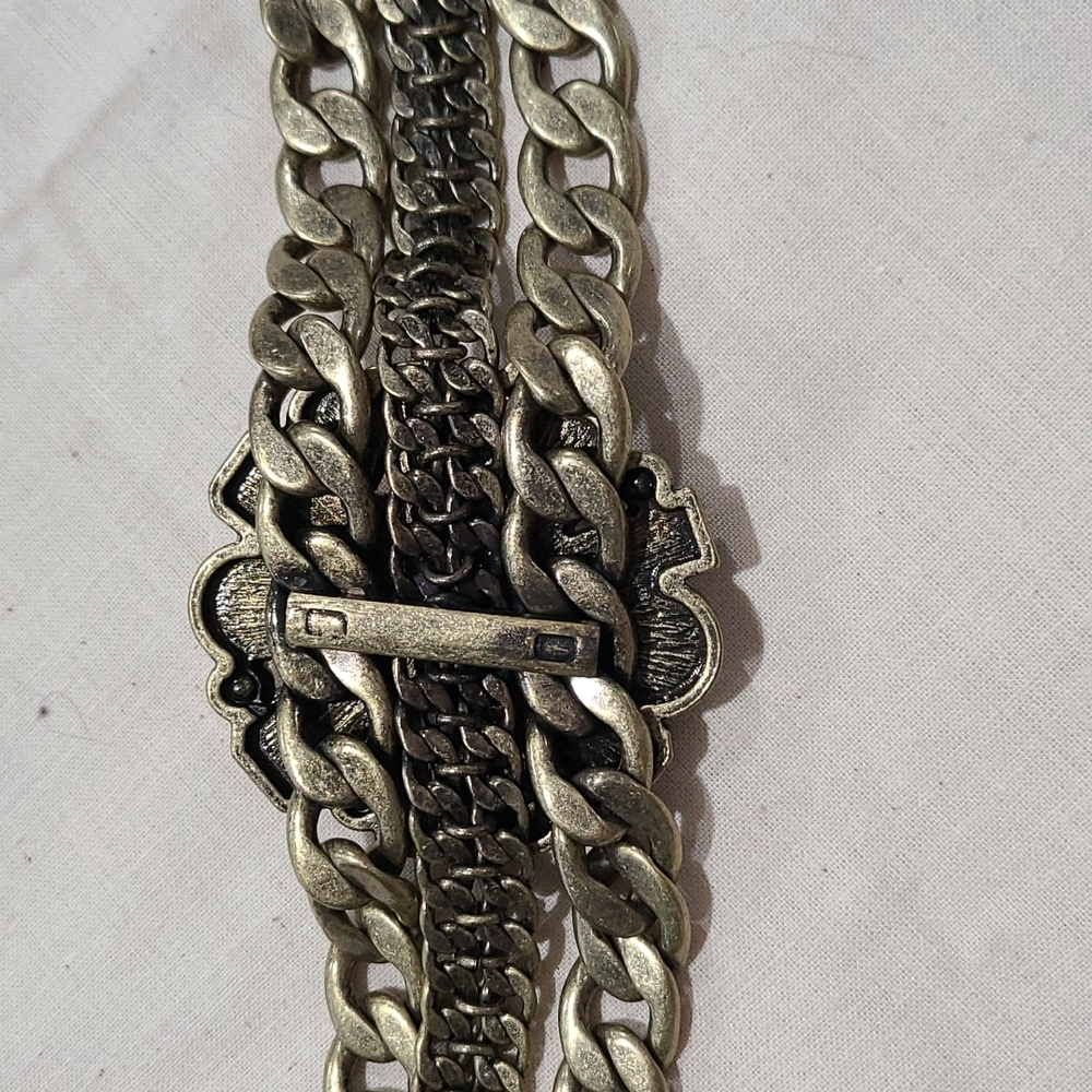 3/$18 Lia Sophia Flower Bracelet Lot 560
All items are packaged with care. - Picture 8 of 10